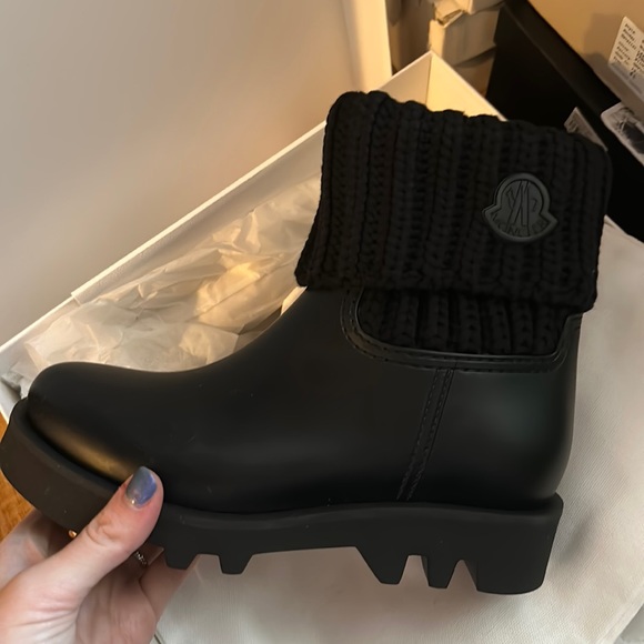 Moncler black boot size 36 - Picture 1 of 3